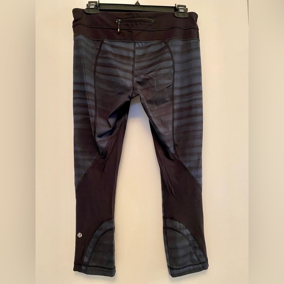 Lululemon Athletica crop pants - Picture 2 of 6